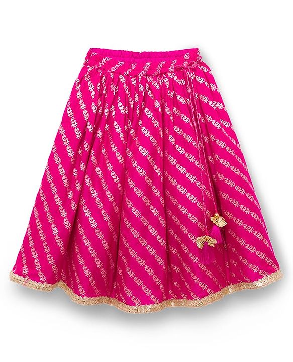Babyhug Brocade Woven Puffed Sleeves Floral Embroidered Choli Lahenga set with Dupatta- Fuchsia
