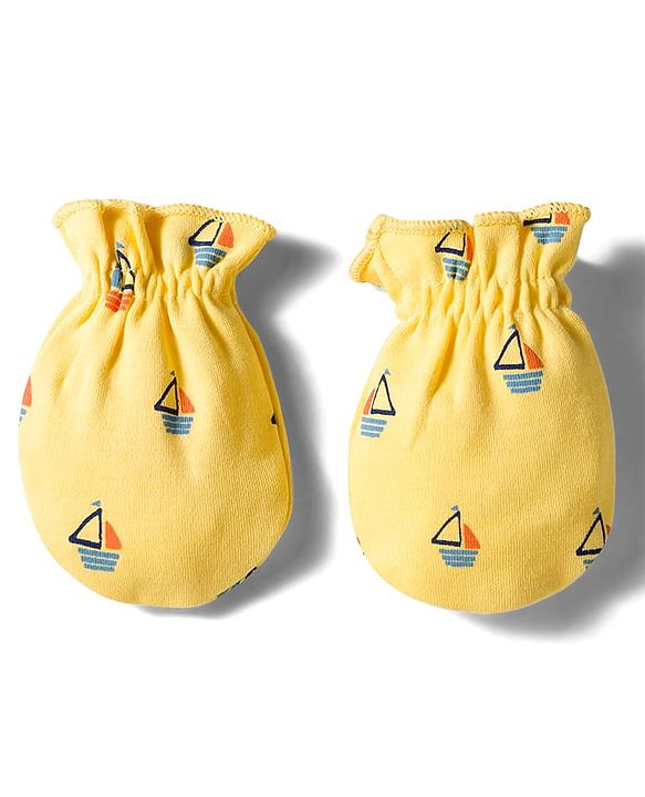 Babyhug 100% Cotton Interlock Knit Cap Mittens & Booties Set With Nautical Print Yellow - Diameter 10 cm