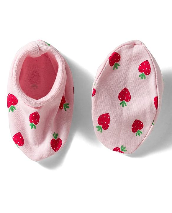 Babyhug 100% Cotton Interlock Knit Cap Mittens & Booties Set with Strawberry Print Pink - Diameter 11 cm