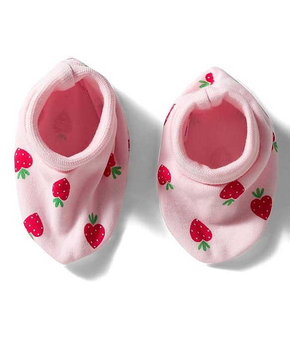Babyhug 100% Cotton Interlock Knit Cap Mittens & Booties Set with Strawberry Print Pink - Diameter 11 cm