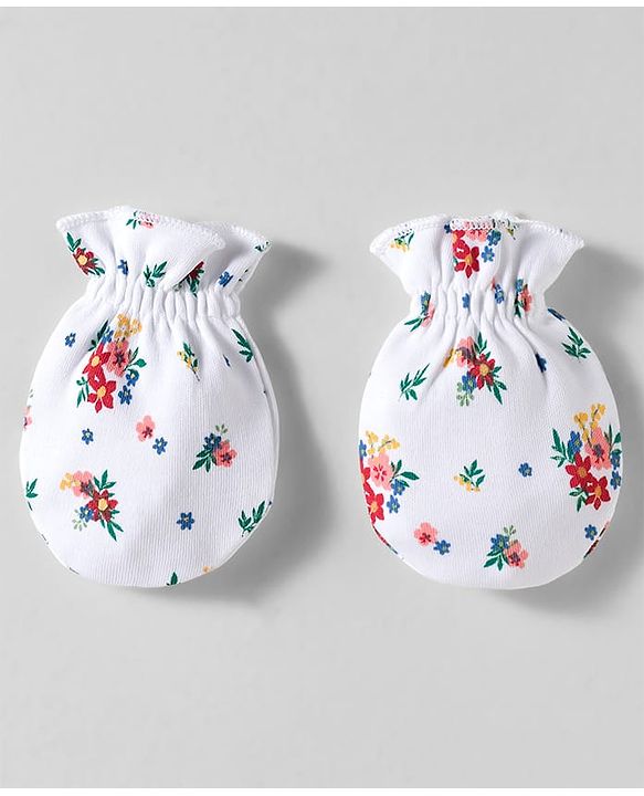 Babyhug 100% Cotton Knit Cap Mittens & Booties With Floral Print White - Diameter 10 cm