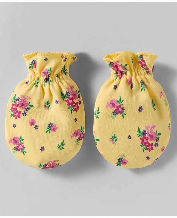 Babyhug 100% Cotton Interlock Knit Cap Mittens & Booties Set With Floral Print Yellow - Diameter 12 cm