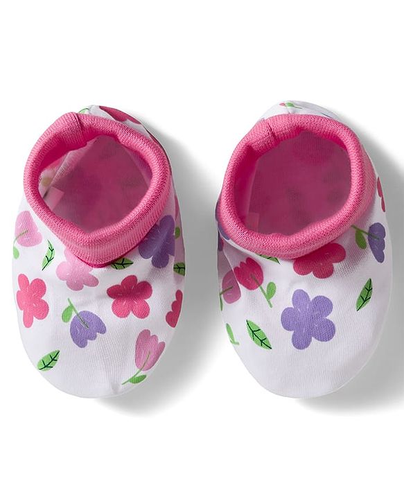 Babyhug 100% Cotton Interlock Knit Cap Mittens & Booties Set with Floral Print & Bow Applique White & Pink - Diameter 11 cm