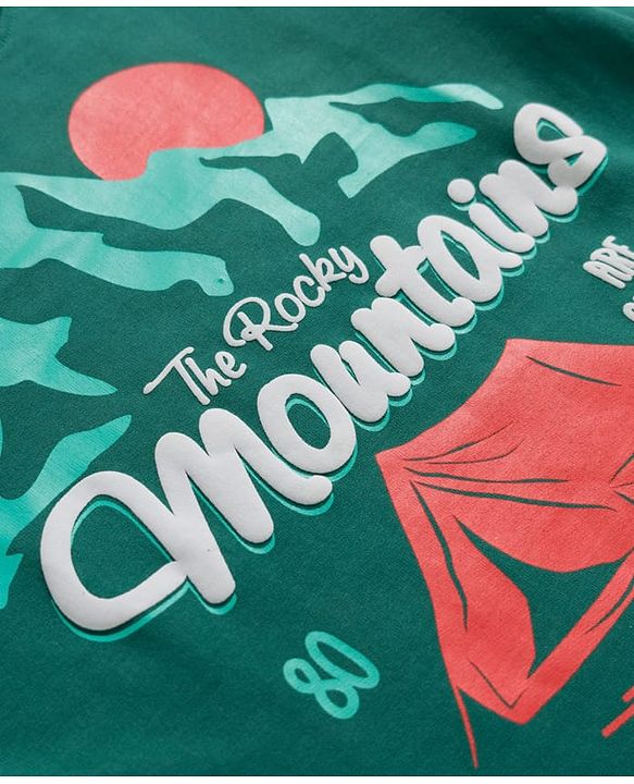 Pine Kids Cotton Knit Full Sleeves Sweatshirt With Mountains Text Print - Dark Green