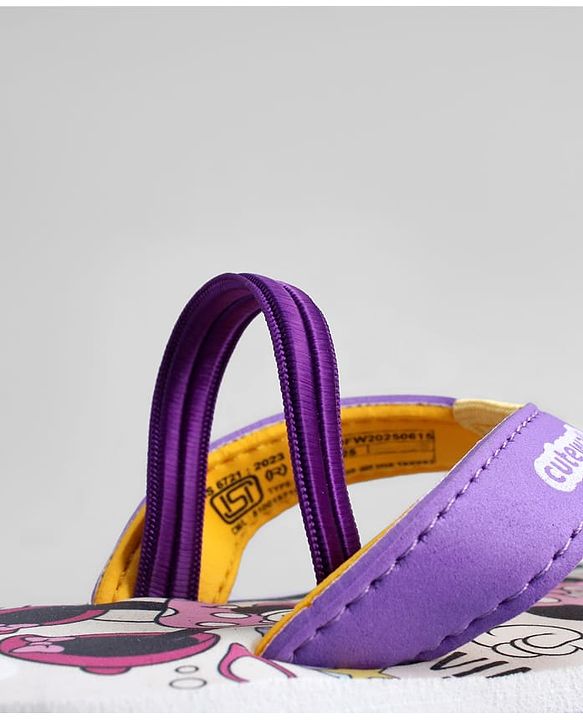 Cute Walk by Babyhug Disney Back Strap Closure Flip Flops With Minnie Mouse Print - Purple & Beige