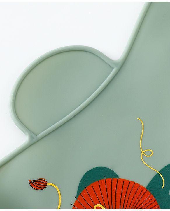 Babyhug Adjustable Silicone Bib for Toddlers - Beige Orange Tiger Print| Soft & BPA-Free| 5-Gear Neck Adjustment| Easy to Clean| Crumb Catcher| Roll-able Travel-Friendly