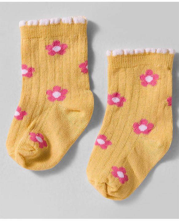 Cute Walk by Babyhug Knit Ankle Length Anti-bacterial Socks with Floral Print Pack of 3 - Yellow White & Pink