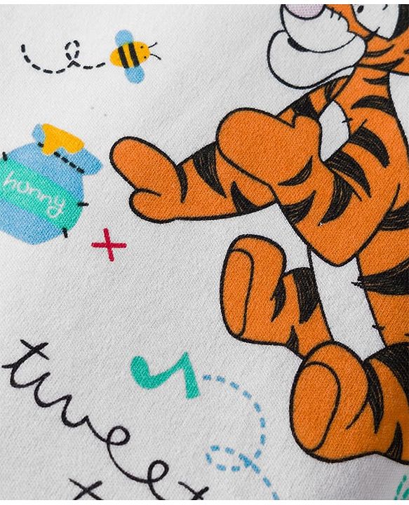 Babyhug Disney Interlock Knit Half Sleeves Onesie & Diaper Legging With Pony Cap Set  Winnie the Pooh Print- White