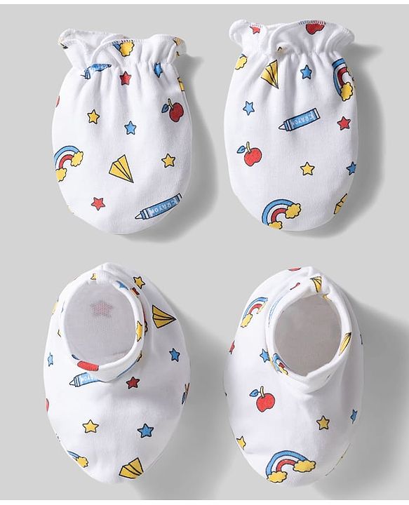 Babyhug 100% Cotton Knit Mittens & Booties with Rainbow Print - White