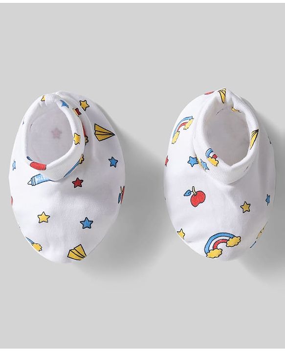 Babyhug 100% Cotton Knit Mittens & Booties with Rainbow Print - White