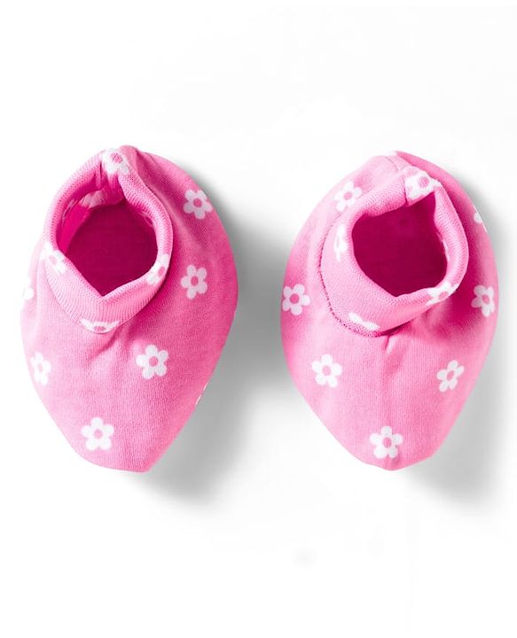 Babyhug 100% Cotton Mittens & Booties Set With Floral Print - Pink