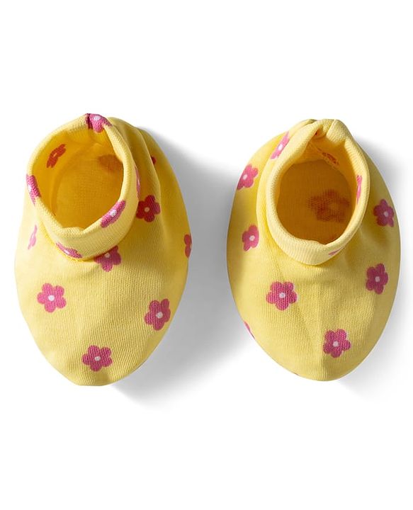 Babyhug 100% Cotton Knit Mittens & Booties with Floral Print - Yellow