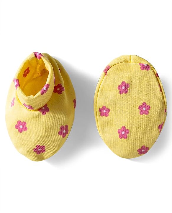 Babyhug 100% Cotton Knit Mittens & Booties with Floral Print - Yellow