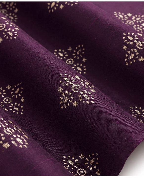 Pine Kids Woven Full Sleeves Kurta Pajama Set With Floral Foil Print - Wine