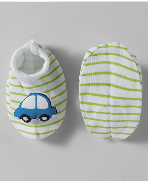 Babyhug 100% Cotton Interlock Knit Mittens & Booties Set With Vehicle Print - Light Green
