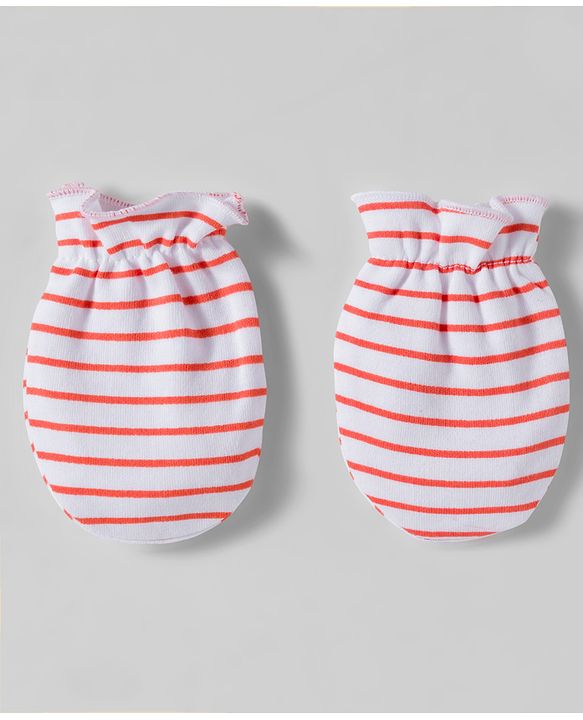 Babyhug 100% Cotton Interlock Knit Mittens & Booties Set With Vehicle Print - Red