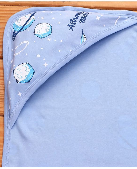 Babyhug Disney Interlock Knit Hooded Towel with Mickey & Friends Print L 76 x B 76 cm Pack Of 2 - White & Lavender