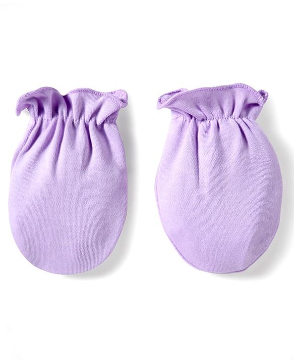 Babyhug Disney Interlock Knit Cap, Mittens and Booties Set with Winnie the Pooh Graphics Lilac - Diameter 17.5 cm