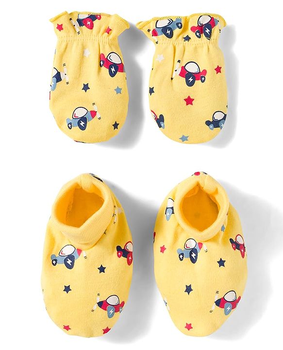 Babyhug 100% Cotton Knit Mittens and Bootie Set with Vehicle - Yellow