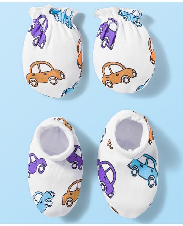 Babyhug 100% Cotton Knit  Mittens & Booties Set with Vehicle Print - White