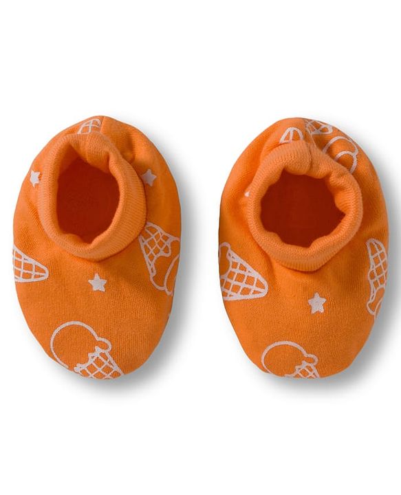 Babyhug 100% Cotton Interlock Knit Cap Mittens & Booties Set with Ice Cream Print Orange - Diameter 15.5 cm
