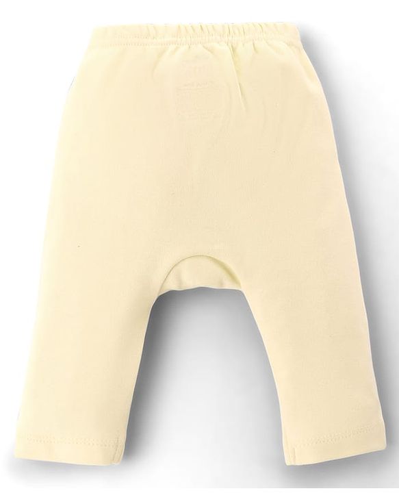 Babyhug Disney Cotton Baby Clothing Gift Set With Winnie the Pooh Graphic - Yellow