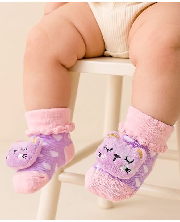 Cute Walk by Babyhug Socks With Heart Design & Cat Face Applique - Purple