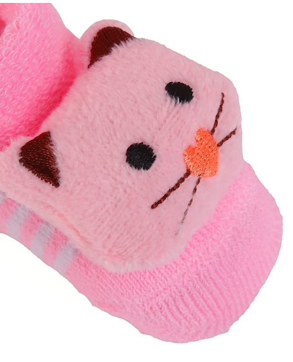 Cute Walk by Babyhug Socks With Kitty Applique - Pink