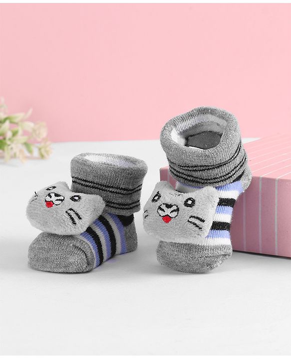 Cute Walk by Babyhug Socks  with Cat Applique - Grey