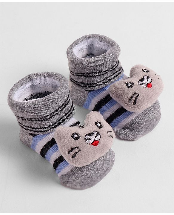Cute Walk by Babyhug Socks  with Cat Applique - Grey