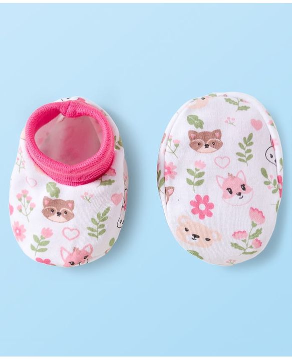 Babyhug 100% Cotton Interlock Knit Cap Mittens & Booties Set With Floral Print Pink & White - Diameter 10.5 cm
