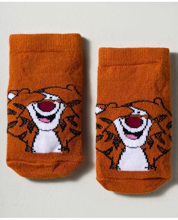 Cute Walk by Babyhug Disney Knit Ankle Length Antibacterial Socks with Winnie the Pooh Graphic Pack of 3 - Blue Yellow & Red