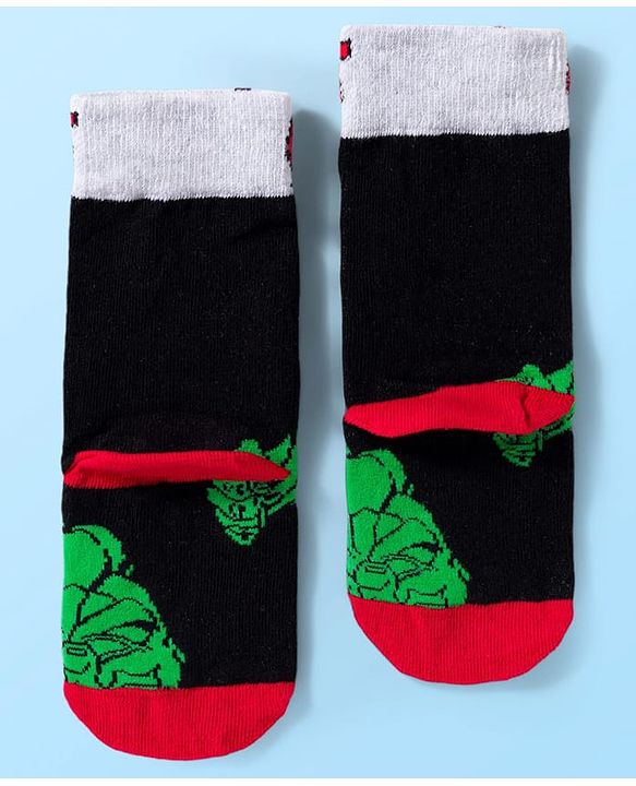 Pine Kids Marvel Knit Ankle Length Anti-Bacterial Socks with Avengers Graphic Pack of 3 - White & Black