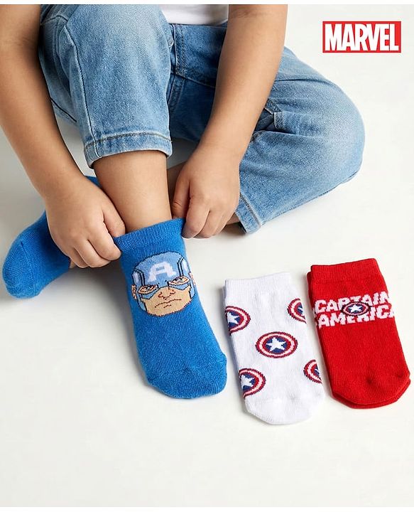 Cute Walk by Babyhug Marvel Knit Ankle Length Socks With Captain America Graphics Pack Of 3 - White Red & Blue