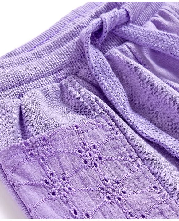Babyhug Disney Terry Knit Full Length Lounge Pant With Minnie Mouse Graphics & Schiffli Pocket Detailing - Lavender