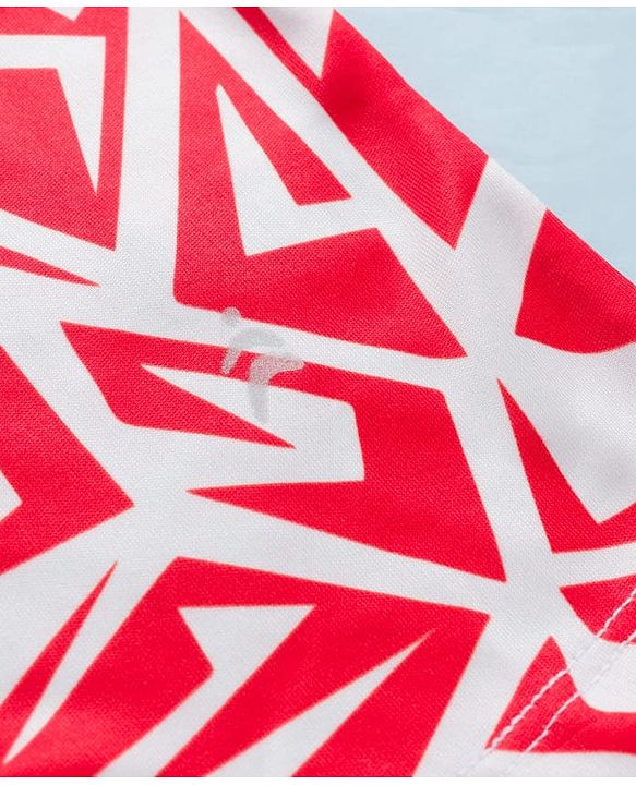 Pine Active Knit Half Sleeves T-Shirt with Abstract Print - Red & White