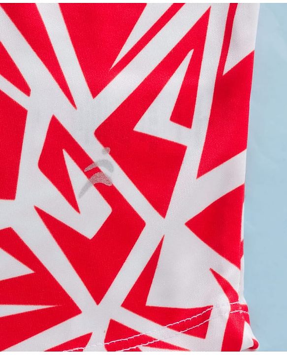 Pine Active Knit Half Sleeves T-Shirt with Abstract Print - Red & White