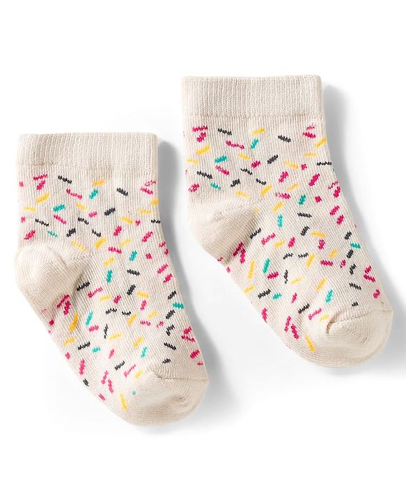 Cutewalk by Babyhug Knit Ankle Length Anti Bacterial Socks With Strawberry Design Pack Of 7 - Multicolour