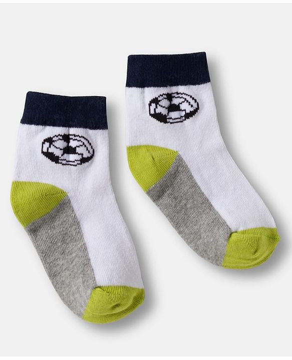 Cute Walk by Babyhug Knit Ankle Length Anti Bacterial Socks with Stripes & Football Design Pack of 5- Grey & White