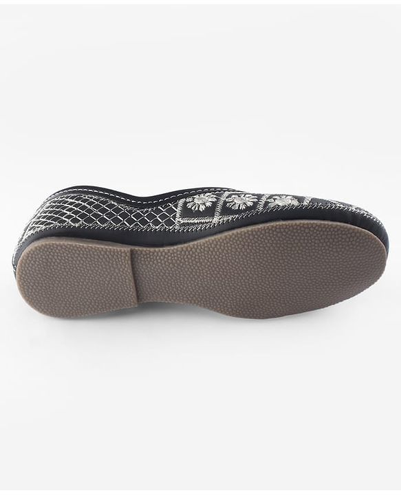 Pine Kids Slip On Mojaris  with Embroidery - Black & Gold