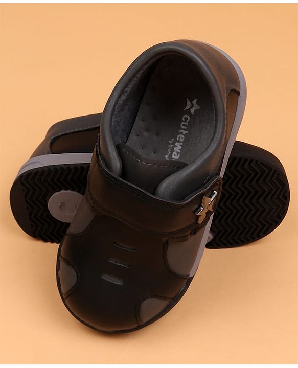 Cute Walk by Babyhug Velcro Closure Solid Oxford Shoes - Tan