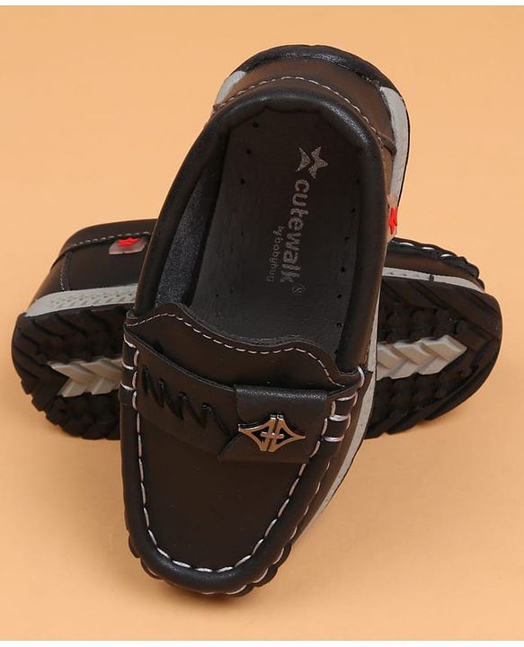 Cute Walk by Babyhug Slip On Solid Loafers - Tan
