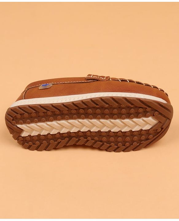 Cute Walk by Babyhug Slip On Solid Loafers - Beige