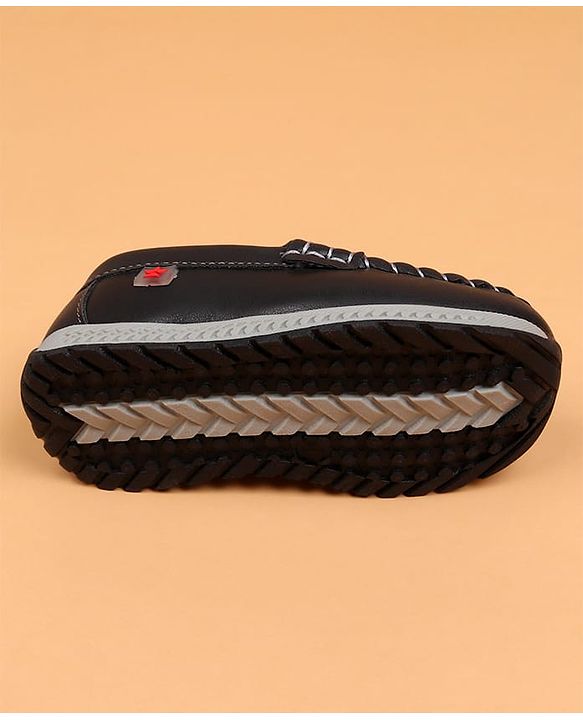 Cute Walk by Babyhug Slip On Solid Loafers - Beige