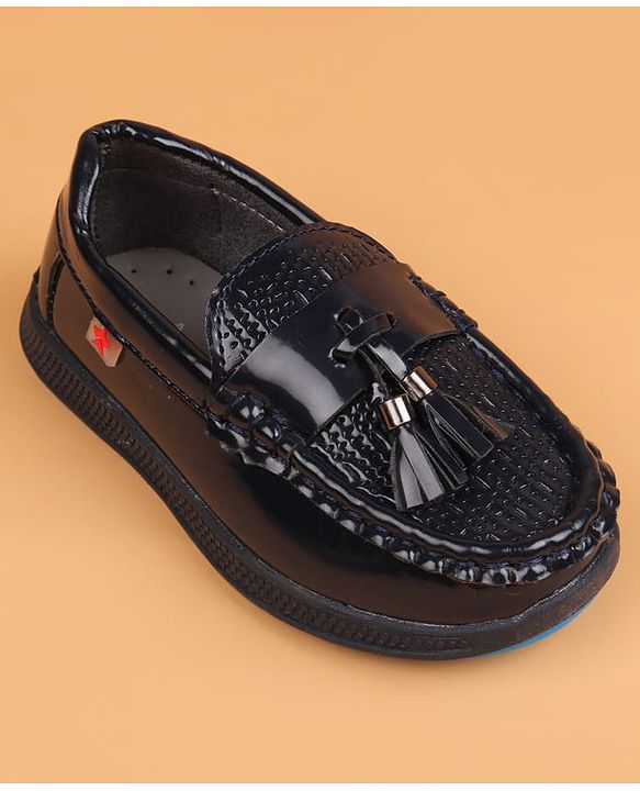 Cute Walk by Babyhug Slip On Oxford Shoes With Applique - Black