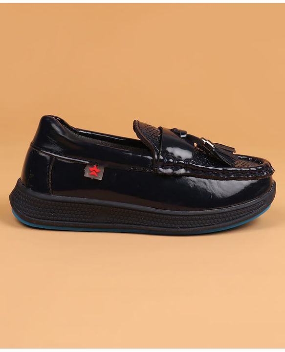 Cute Walk by Babyhug Slip On Oxford Shoes With Applique - Black