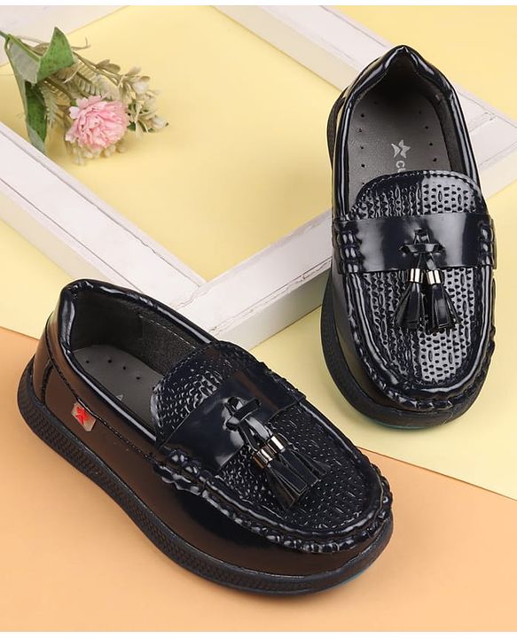 Cute Walk by Babyhug Slip On Oxford Shoes With Applique - Black