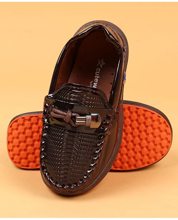 Cute Walk by Babyhug Slip On Solid Oxford Shoes - Brown