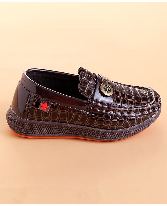 Cute Walk by Babyhug Loafer With Textured Design & Button Applique - Brown