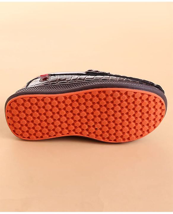 Cute Walk by Babyhug Loafer With Textured Design & Button Applique - Brown